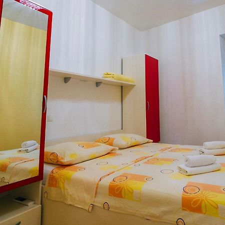 Apartments Luxur Center Baška Voda Dış mekan fotoğraf