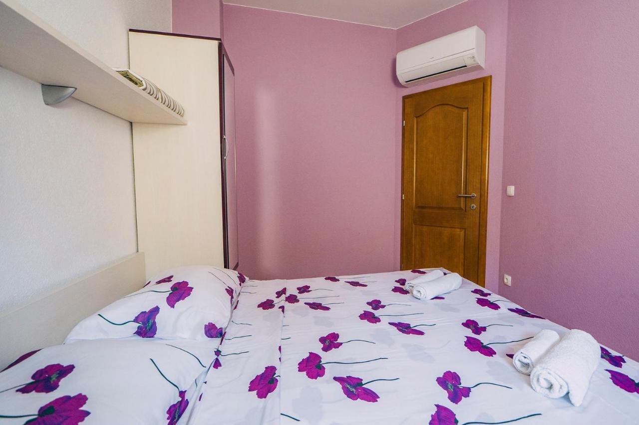 Apartments Luxur Center Baška Voda Dış mekan fotoğraf