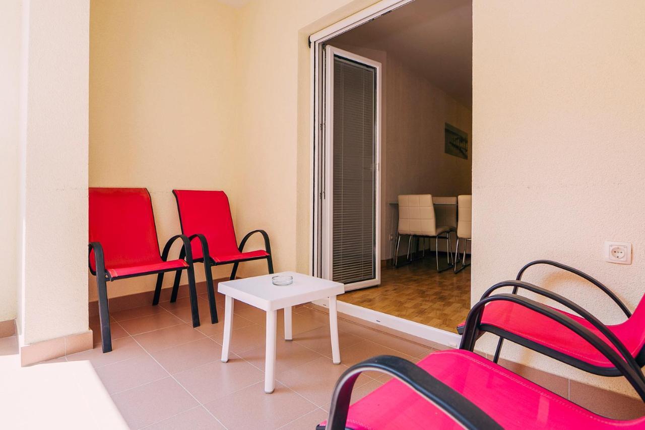 Apartments Luxur Center Baška Voda Dış mekan fotoğraf