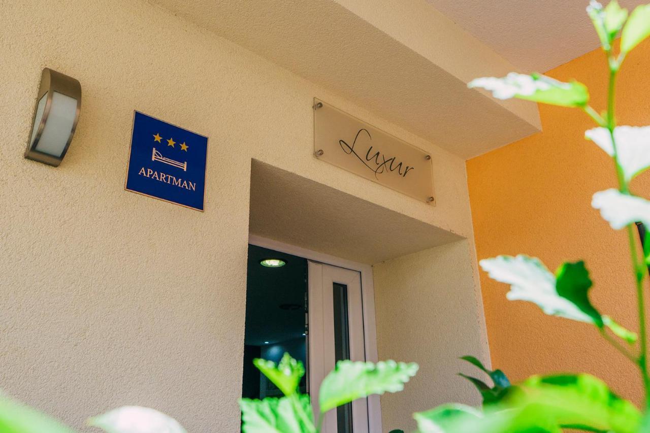 Apartments Luxur Center Baška Voda Dış mekan fotoğraf