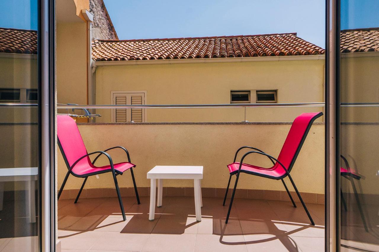 Apartments Luxur Center Baška Voda Dış mekan fotoğraf