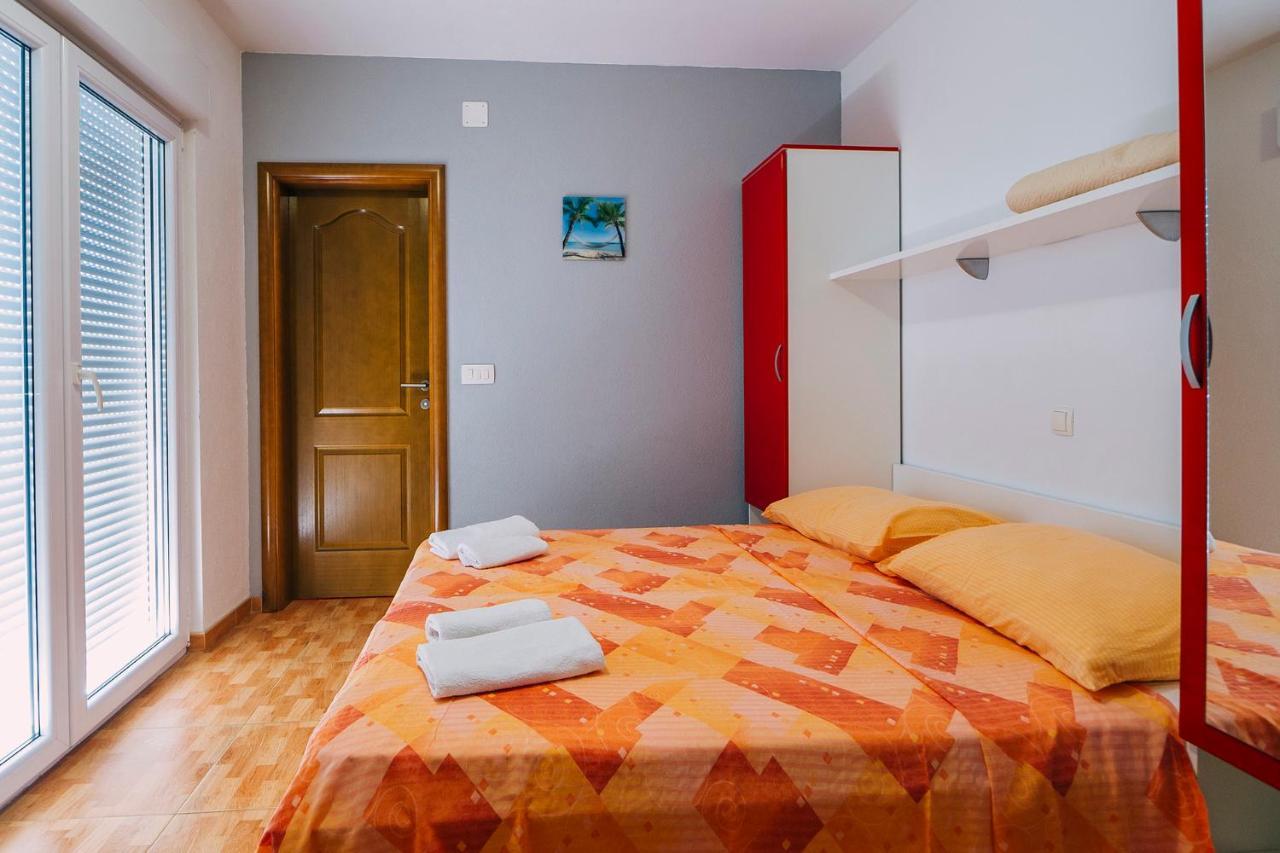 Apartments Luxur Center Baška Voda Dış mekan fotoğraf
